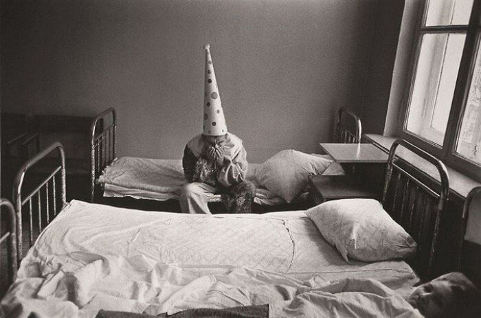 Año nuevo en un hospital psiquiátrico de Moscú, en 1988. Fotógrafo: Pavel Krivtsov