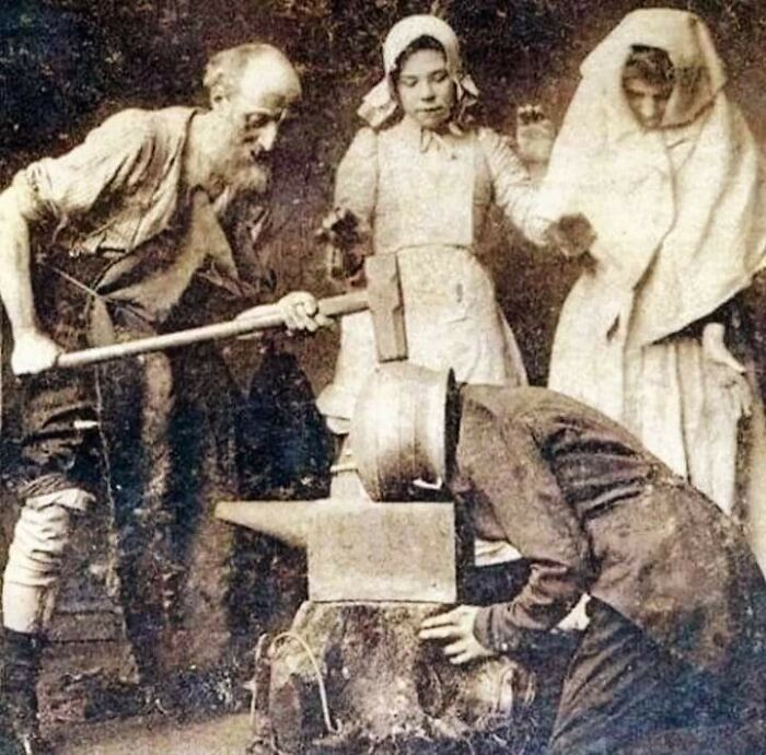 Terapia de vibración, un tratamiento para los dolores de cabeza de la década de 1890