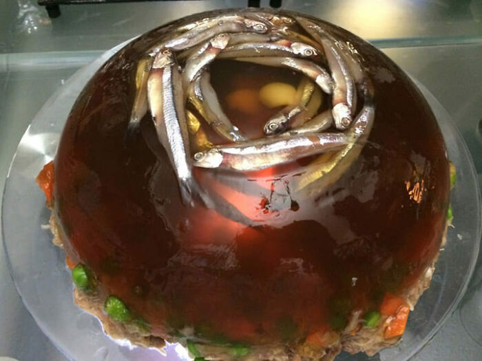 35 Horrifying Vintage Recipes That Would Have Made Your Party A Success Decades Ago (New Pics)