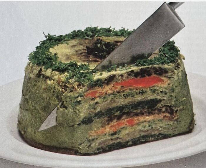 35 Horrifying Vintage Recipes That Would Have Made Your Party A Success Decades Ago (New Pics)