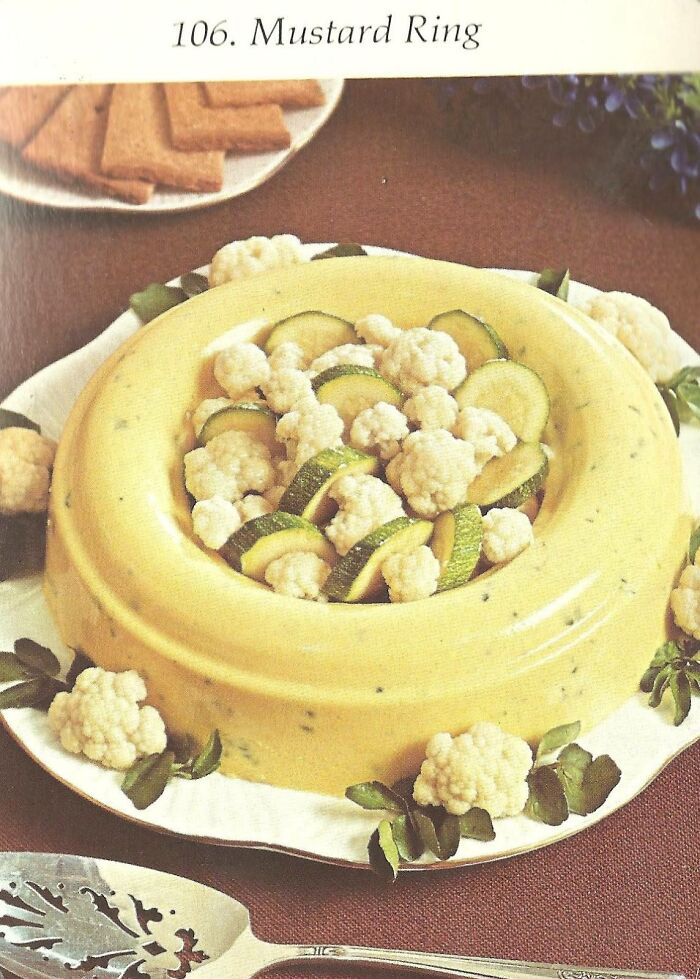 35 Horrifying Vintage Recipes That Would Have Made Your Party A Success Decades Ago (New Pics)
