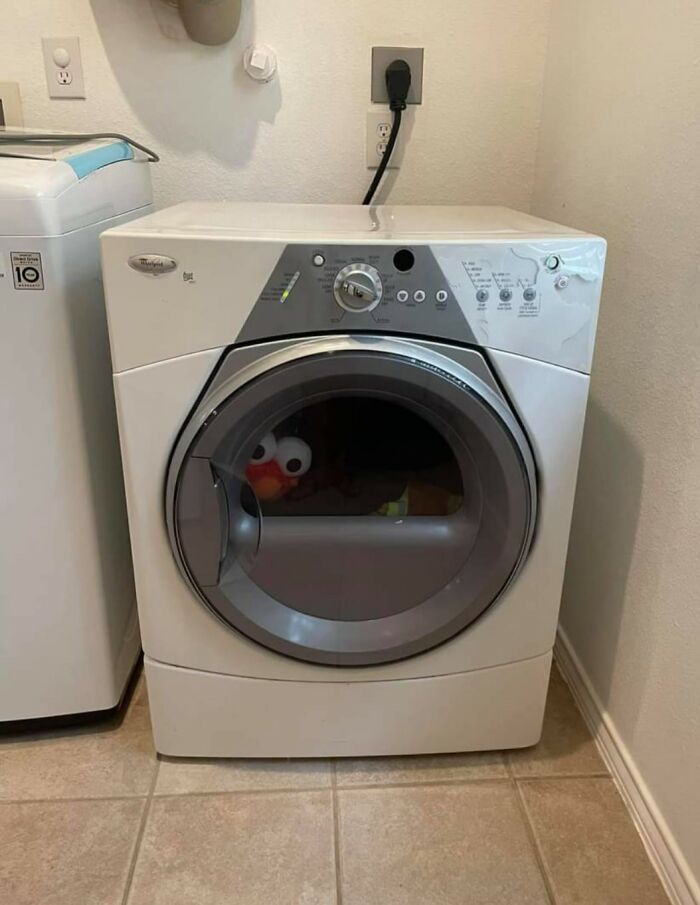 40 Times People Saw An Object With A Threatening Aura And Just Had To Share It With Others
