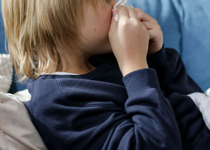 20 Extrañas e inquietantes normas que los padres imponían a sus hijos