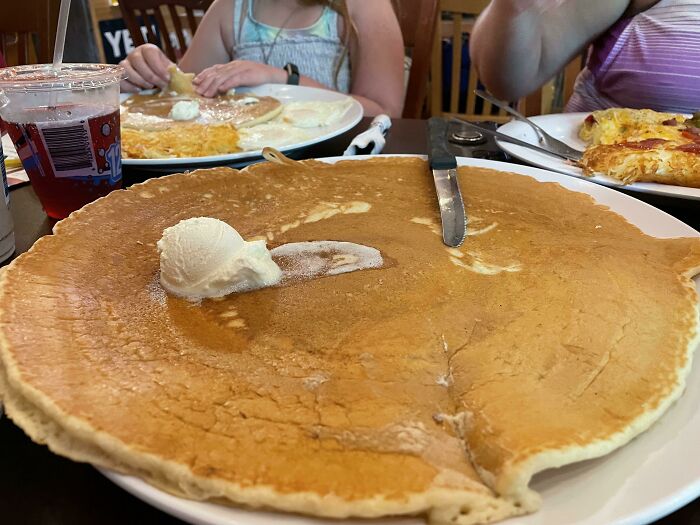 Este crepe que vino con mi tortilla. Esto es de Billy Gail en Branson, Missouri