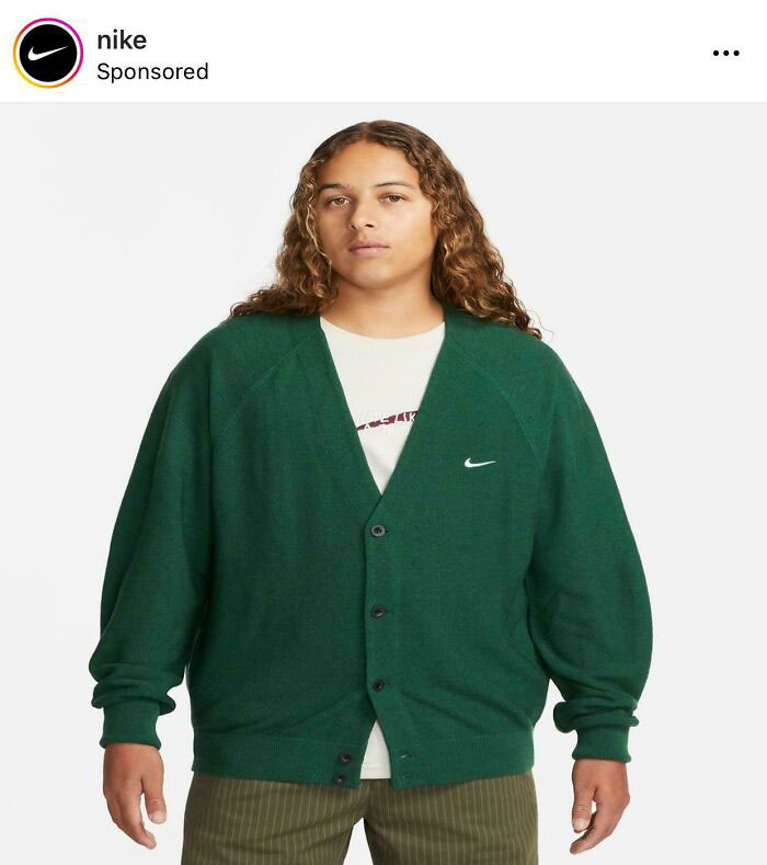 ¿Por qué buscar una modelo de talla grande si puedes "estirar" las fotos?