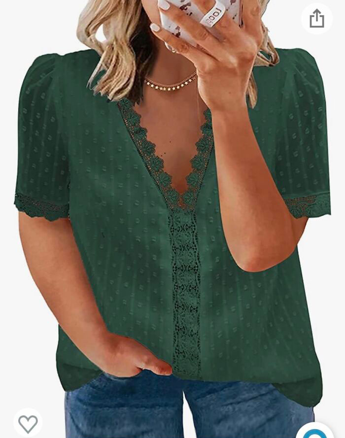 Seguro que la blusa es así en persona, ¿verdad?