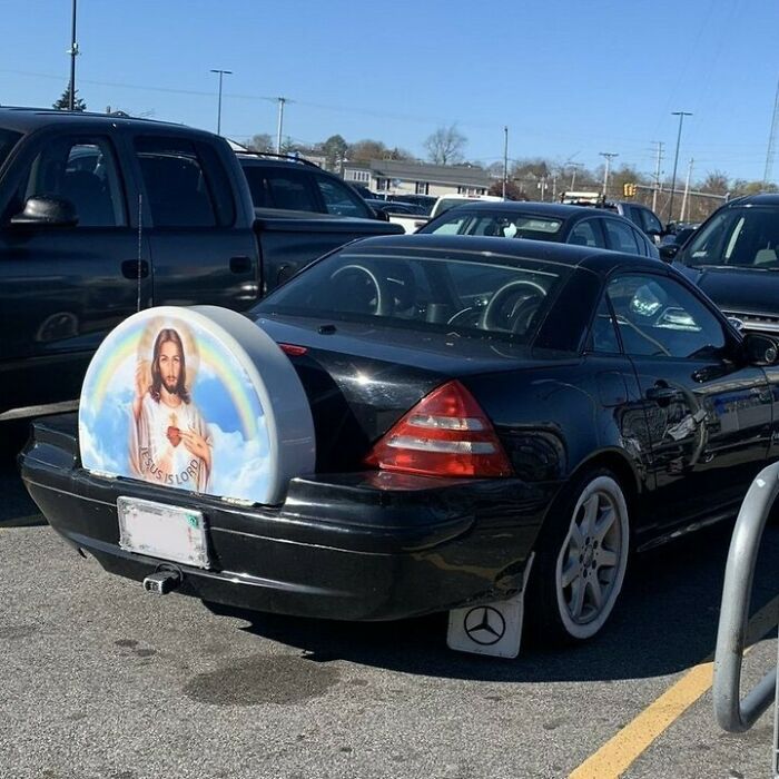 40 Times People Ruined Their Cars With Dumb Mods, As Shared On This Instagram Page (New Pics)