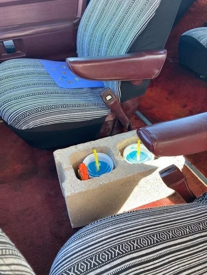 40 Times People Ruined Their Cars With Dumb Mods, As Shared On This Instagram Page (New Pics)