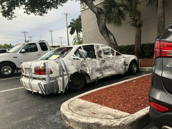 40 Times People Ruined Their Cars With Dumb Mods, As Shared On This Instagram Page (New Pics)