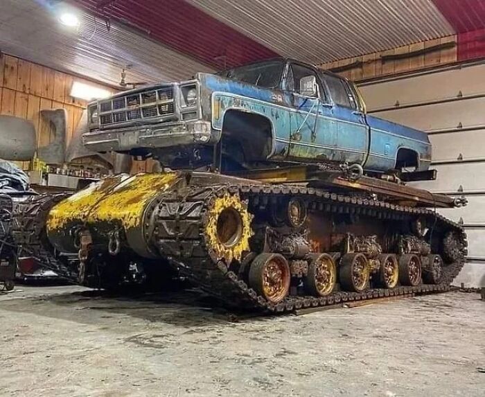 40 Times People Ruined Their Cars With Dumb Mods, As Shared On This Instagram Page (New Pics)