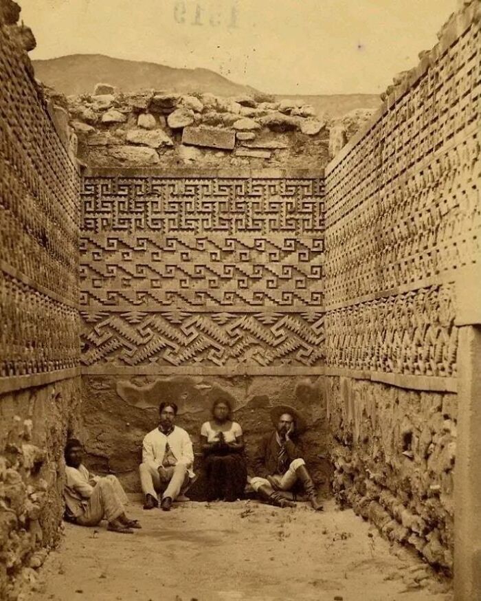 Ruinas de Mitla, Oaxaca, México, alrededor de 1875. Fotógrafo: Teobert Maler