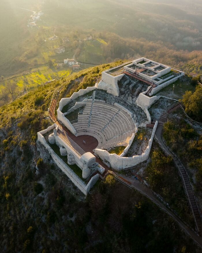 Es uno de los yacimientos arqueológicos más evocadores de Italia