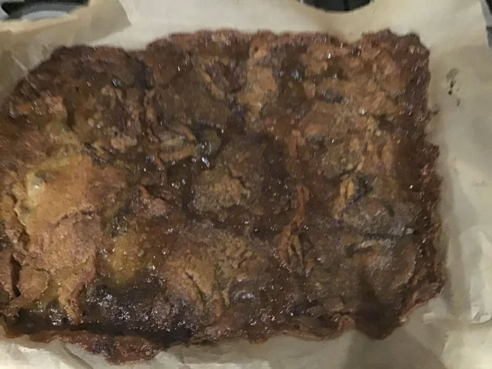 Intentamos hacer galletas pero pasó esto… igual sabe bastante bien