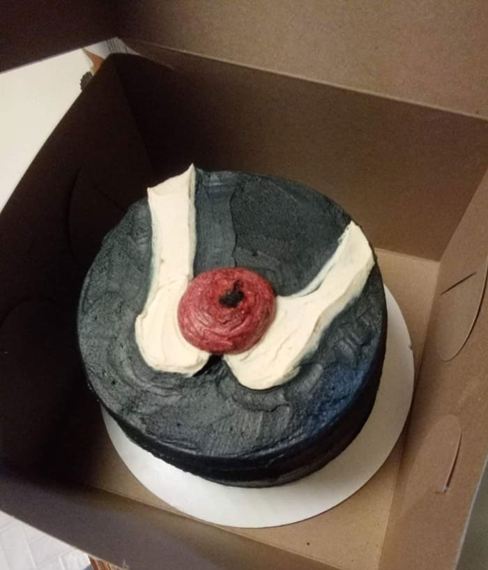 Este es el pastel de un asesino, Bella