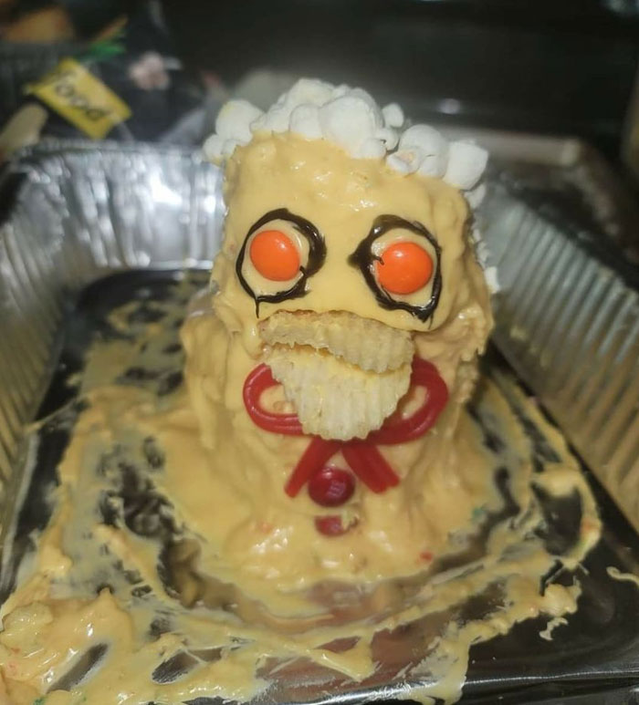 ¿Un pastel de un pato o un demonio de una parálisis de sueño?