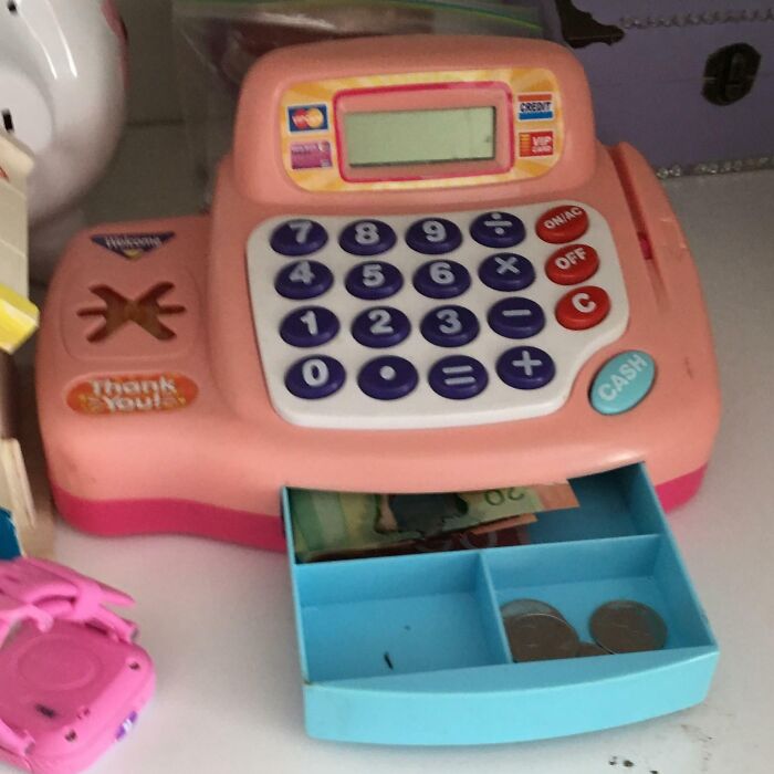 Pensé que había perdido $350 y tres meses después los encontré en el cuarto de mi hija de 4 años