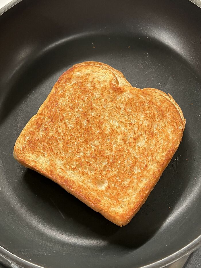 Tosté pan hasta la perfección absoluta
