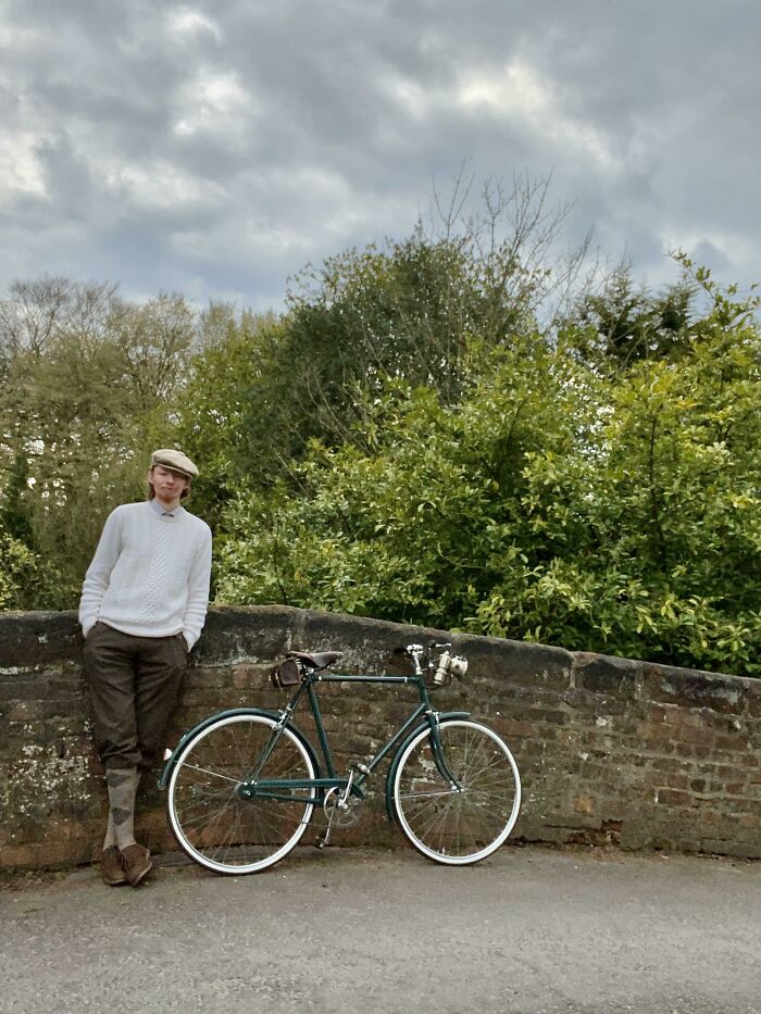 Mi atuendo de ciclista vintage y la bicicleta vintage (1958) que yo mismo restauré