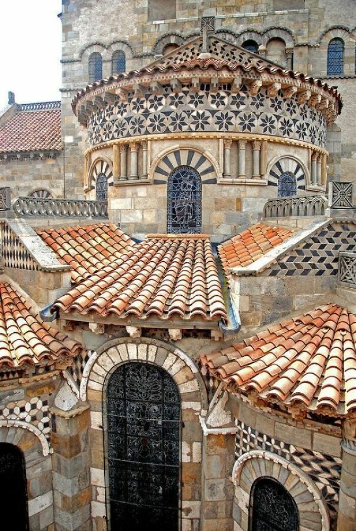 Catedral de Notre Dame, Clermont, Ferrand, Francia 