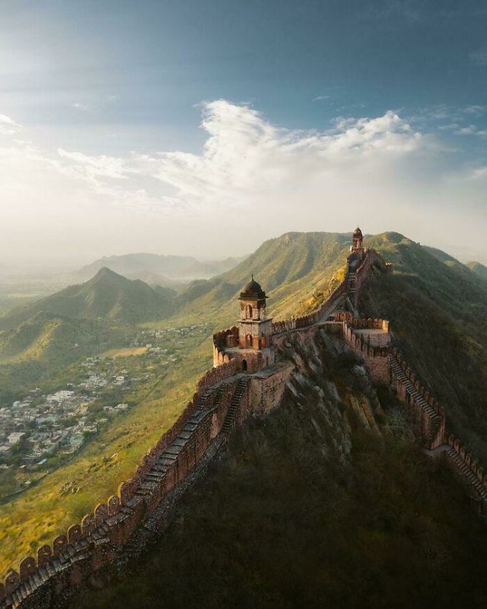 Muralla de Jaipur en Rajastán, India 