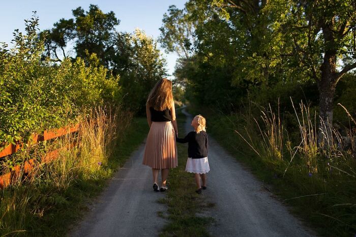 20 Madres revelan lo que se tomaron demasiado en serio con su primer hijo