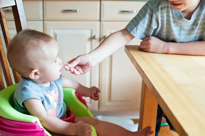20 Madres revelan lo que se tomaron demasiado en serio con su primer hijo