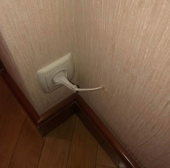 This Facebook Page Shares Random Pics That Are Hard To Explain, Here Are 50 Of The Funniest Ones