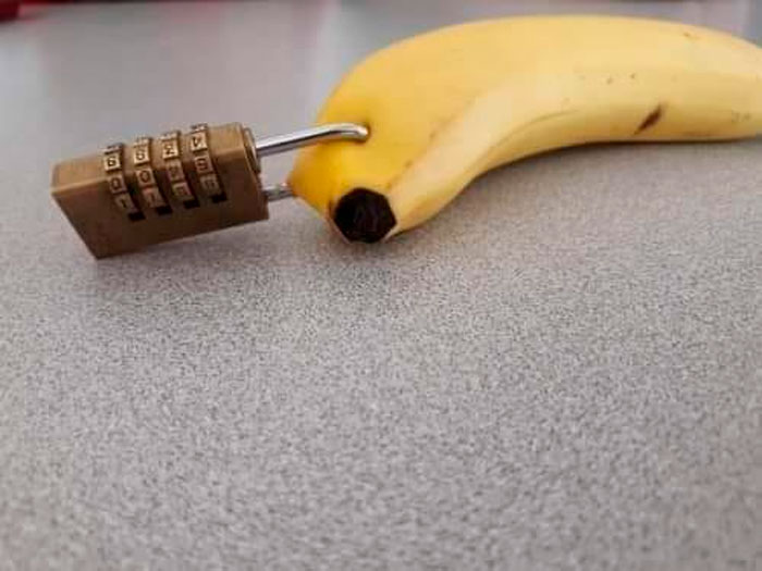 This Facebook Page Shares Random Pics That Are Hard To Explain, Here Are 50 Of The Funniest Ones