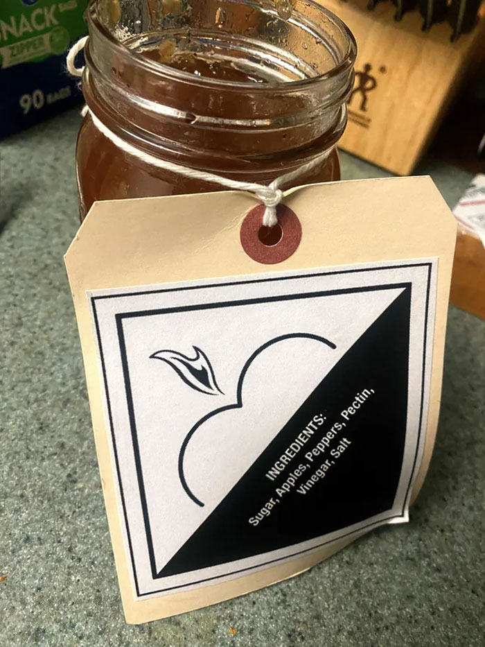 Este logo de mermelada de manzana picante