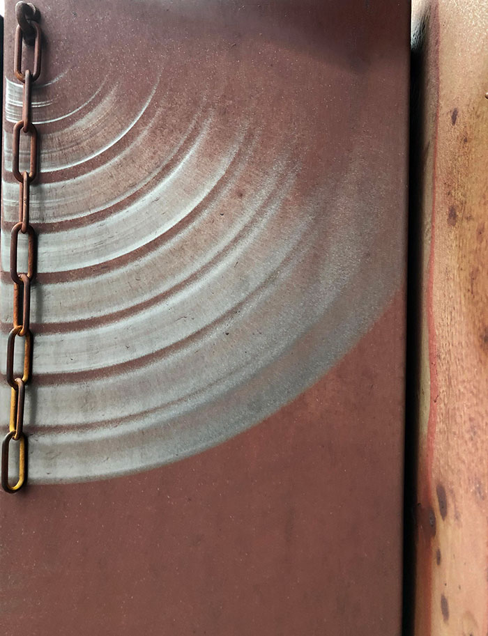 Incontables horas de viento movieron las cadenas para conseguir esta obra de arte