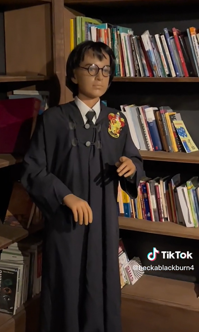 El Museo de cera de Cracovia tiene unas figuras bastante controvertidas, y esta tiktoker alucinó al verlas