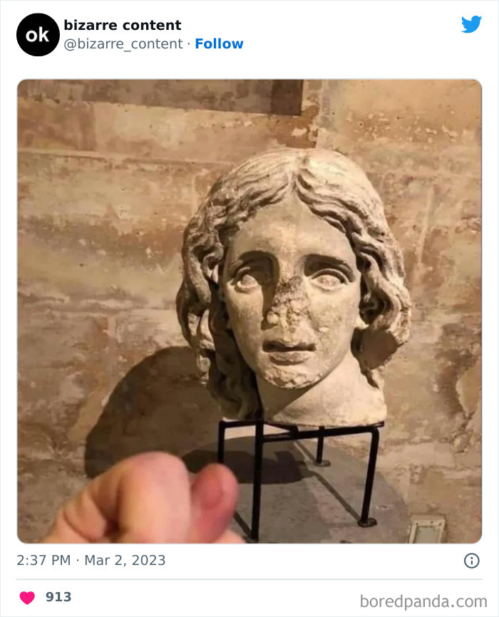 50 Unexplainable Posts From The “Bizarre Content” Twitter Page That Are Guaranteed To Baffle You