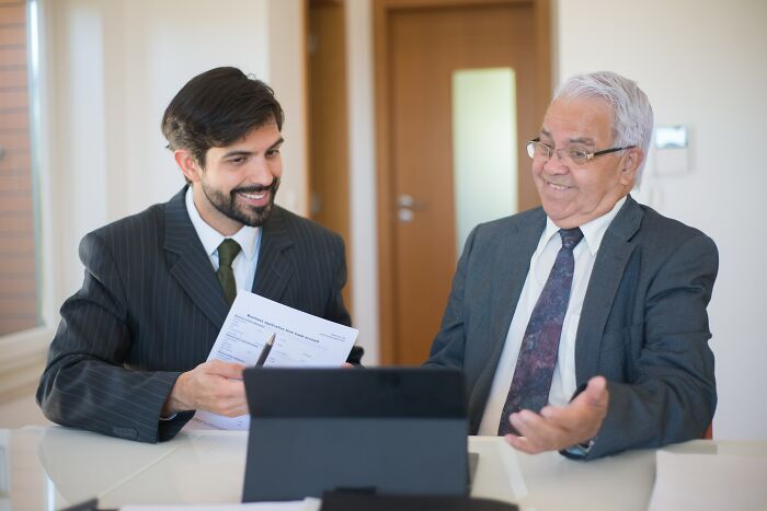 25 Profesiones que atraen al peor tipo de personas