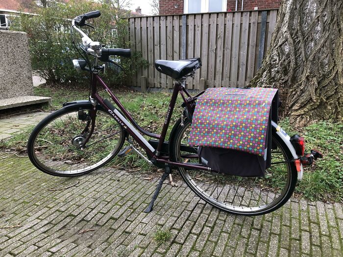 Mi bicicleta acaba de cumplir 28 años. Todavía la uso para ir a trabajar todos los días, llueva o truene