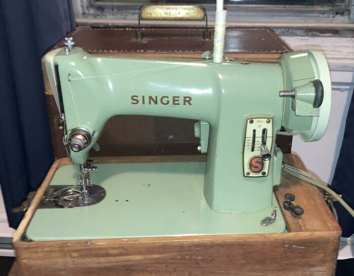 Acabo de recoger a este bebé. Con un poco de trabajo esta cosa durará más que yo. Modelo 185j 1954
