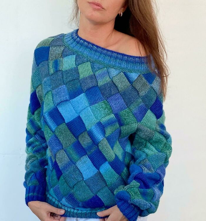 Hace poco tejí un jersey azul marino, mis colores favoritos