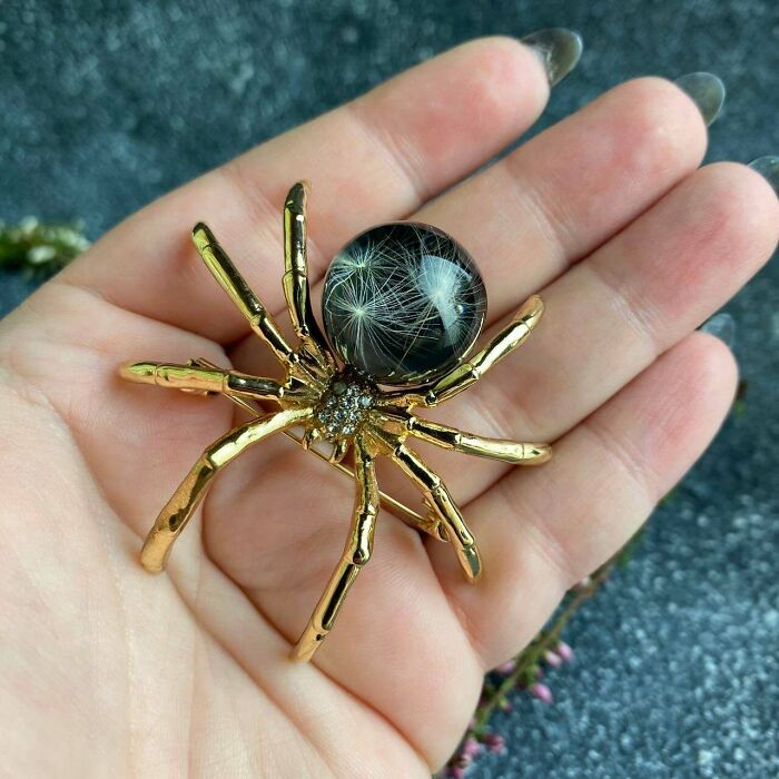 Hice un broche de araña