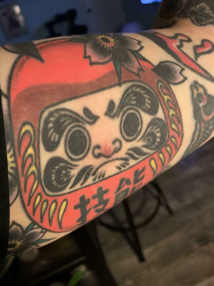 Mi tatuaje puso la misma cara que yo cuando me despierto con un grano en la nariz