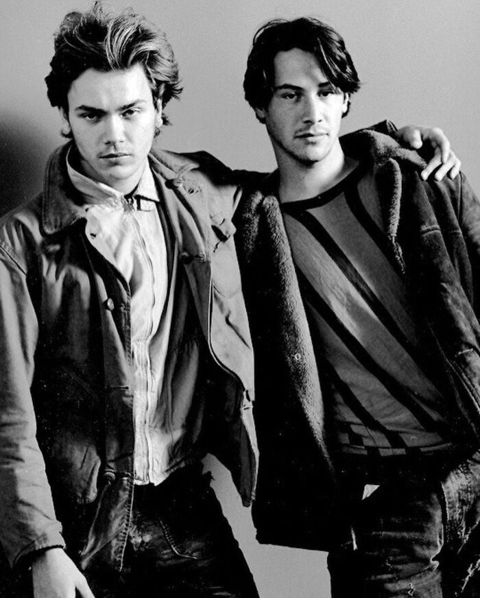 River Phoenix y Keanu Reeves en la sesión de fotos promocional de My Own Private Idaho, 1991