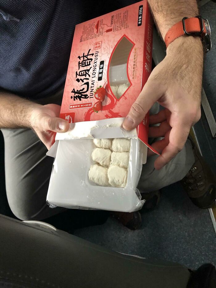 Sólo hay los justos para rellenar la ventanilla de la caja