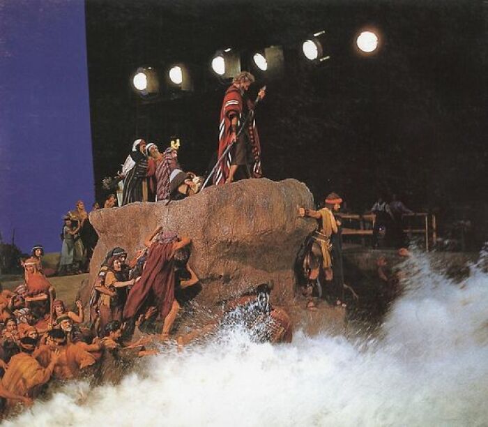Los Diez Mandamientos (1956). Cecil B. Demille
