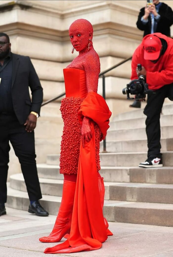 “You Can’t Just Slap Some Fabric Together And Call It A Dress”: 50 Designs So Bad They Deserved To Be Shamed In This Facebook Group (New Pics)