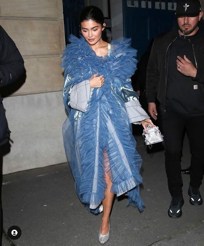 “You Can’t Just Slap Some Fabric Together And Call It A Dress”: 50 Designs So Bad They Deserved To Be Shamed In This Facebook Group (New Pics)