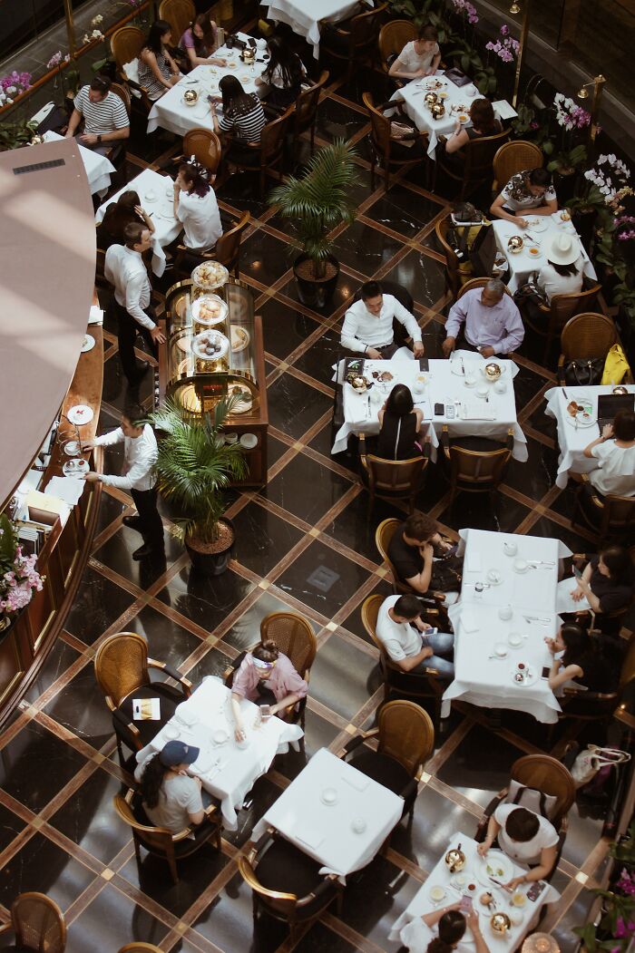 20 Opiniones sobre esos detalles en restaurantes que arruinan la experiencia de comer ahí