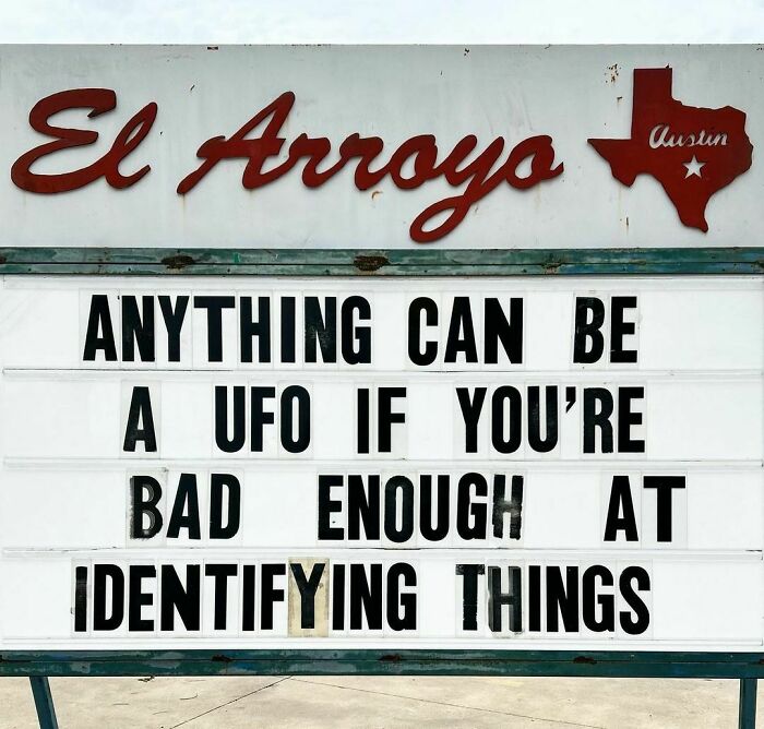 30 Of The Funniest Signs Posted By This Restaurant (New Pics)