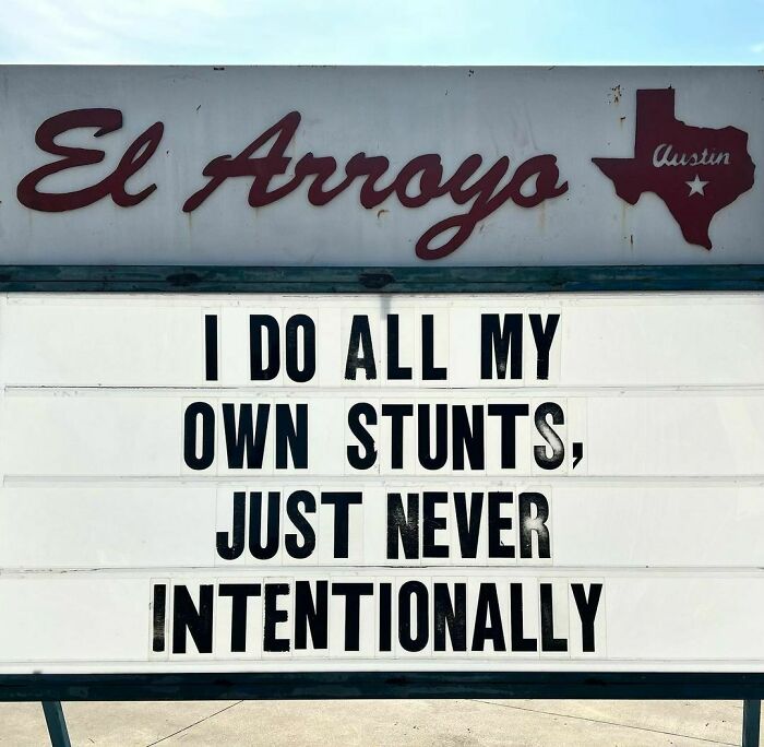 30 Of The Funniest Signs Posted By This Restaurant (New Pics)