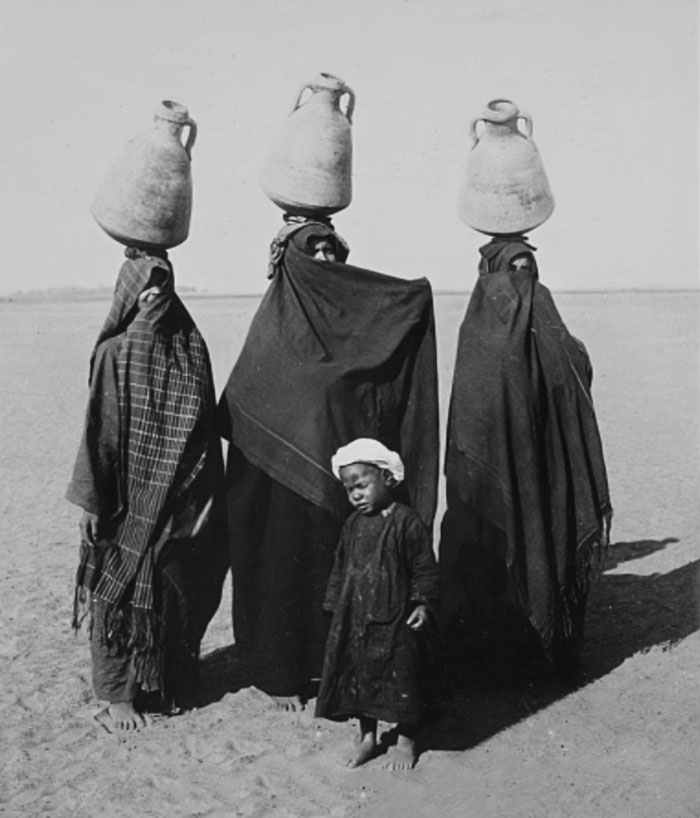 Hijas del Faraón, aguadoras. Egipto
