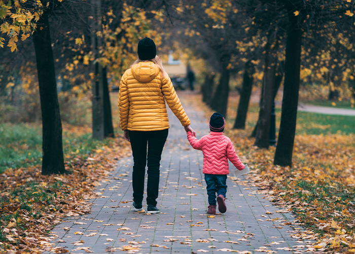 30 Extrañas e inquietantes normas que los padres imponían a sus hijos