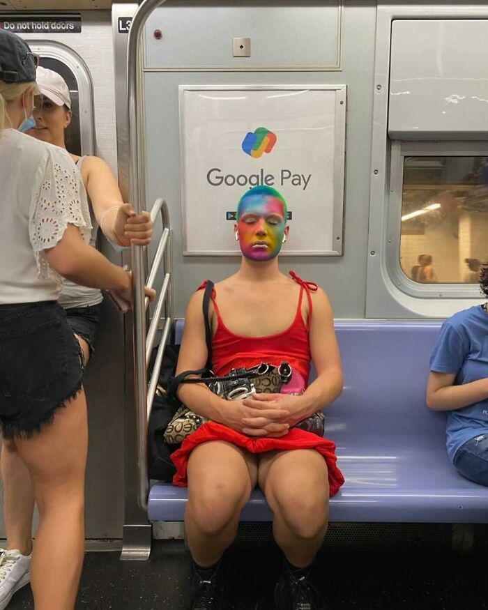 30 Of The Funniest Photos Of People Sitting Under Subway Signs That Resemble Them, As Shared On ‘Subway Creatures’