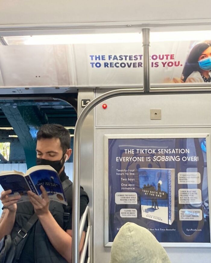 30 Of The Funniest Photos Of People Sitting Under Subway Signs That Resemble Them, As Shared On ‘Subway Creatures’